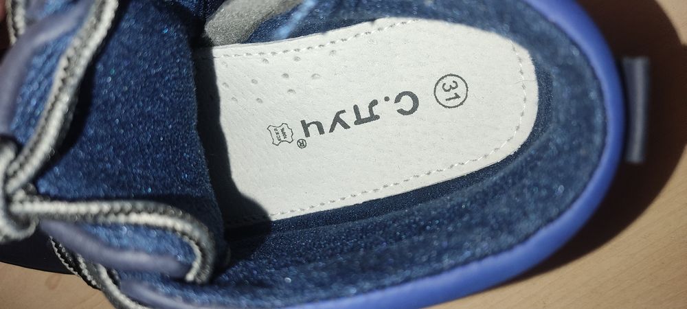 Ботинки утеплені,теплі.Кросівки.