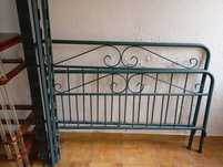 Cama de casal de ferro