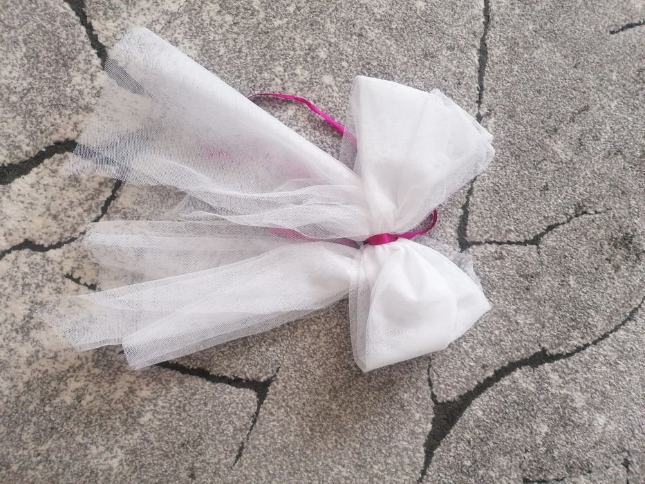 Kokardy na bramę, balustrady