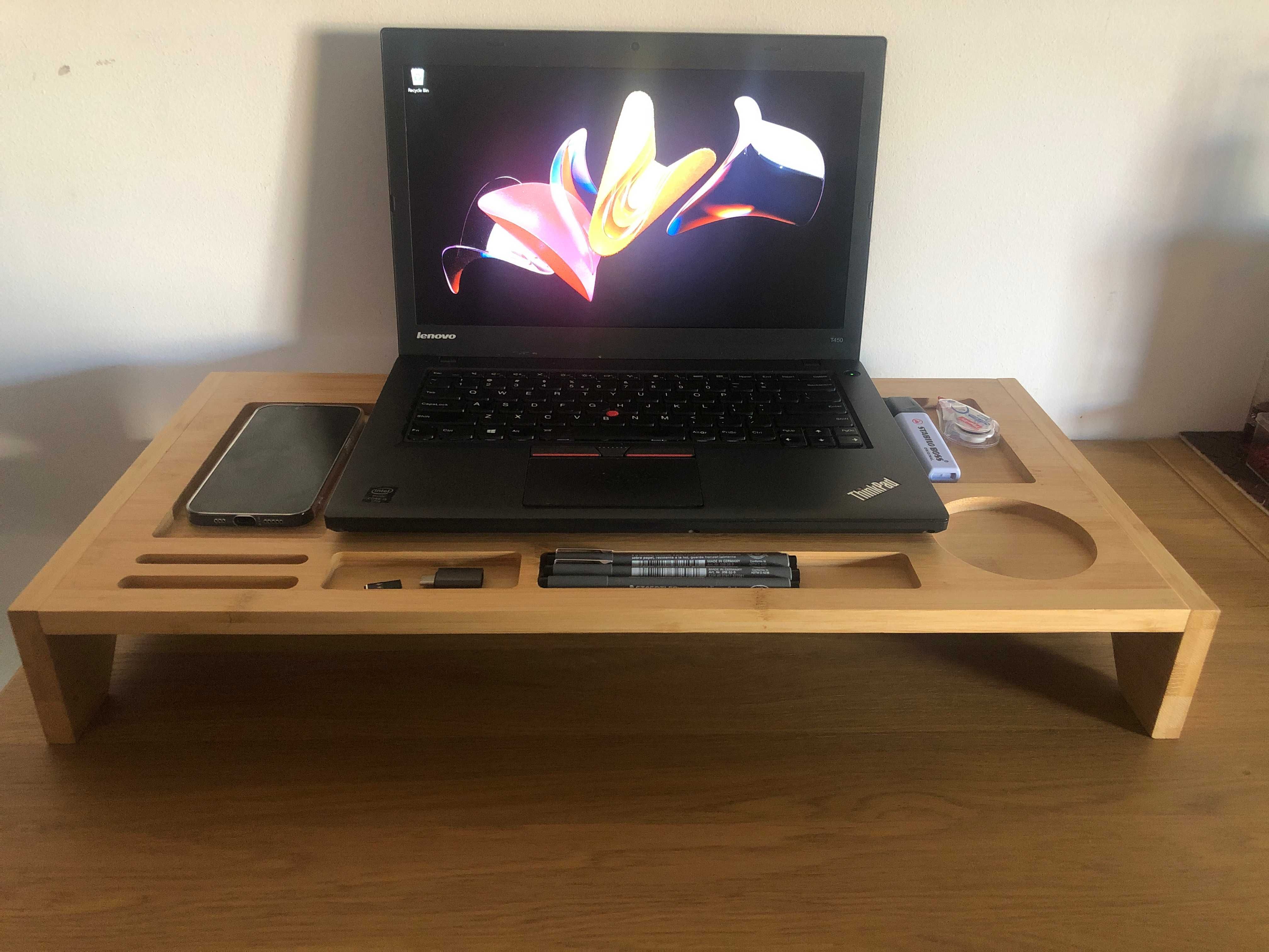 Mesa suporte monitor e portáteis