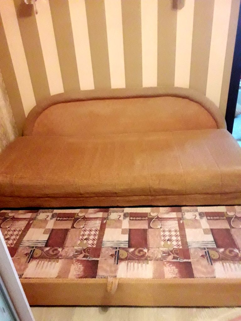 Продається розкладний диван