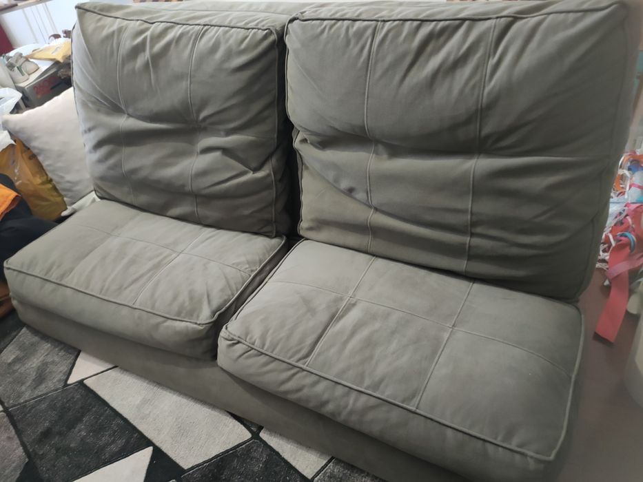 Sofá cambalhota dorme há vontade 4 pessoas está em muito bom uso