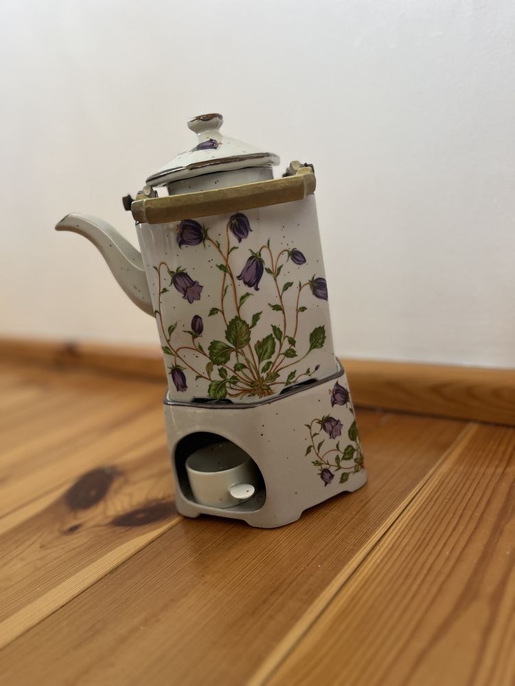 Serwis kawowy z porcelany- produkcja Niemcy