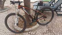 Bicicleta KTM full carbono roda 29