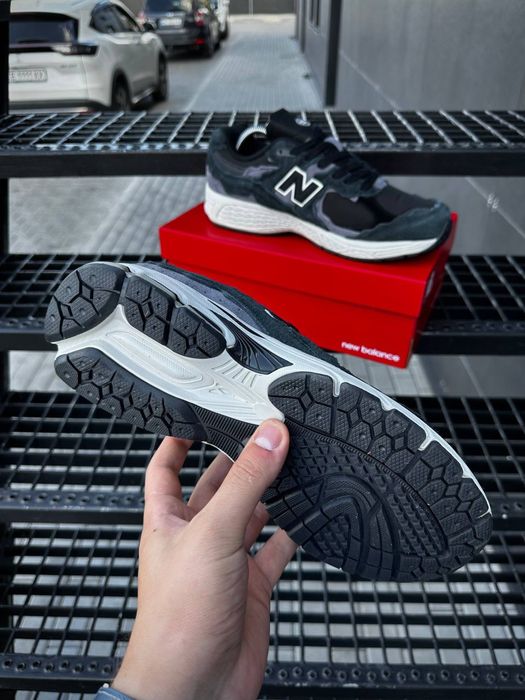 Чоловічі Кросівки New Balance 2002R