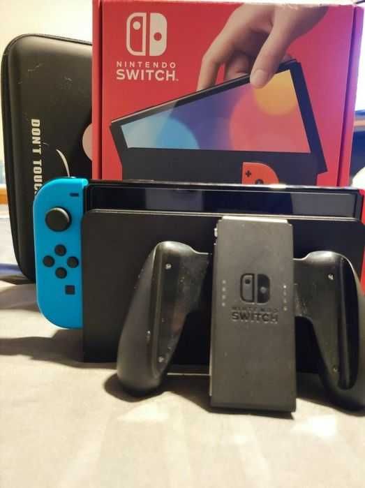 Vendo Nintendo Switch OLED