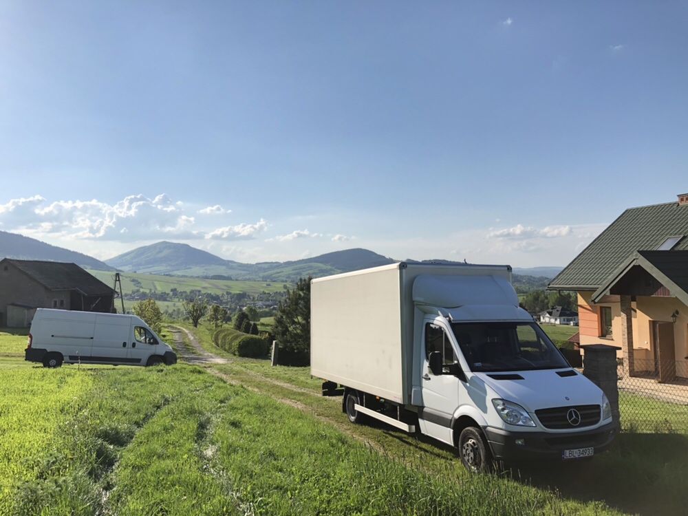 Julia - Removal Przeprowadzki Transport Cały Kraj Zagranica