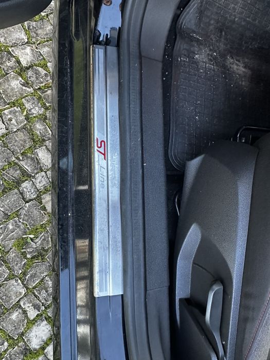 Ford Fiesta 1.5Tdci ST-Line impecavel !!