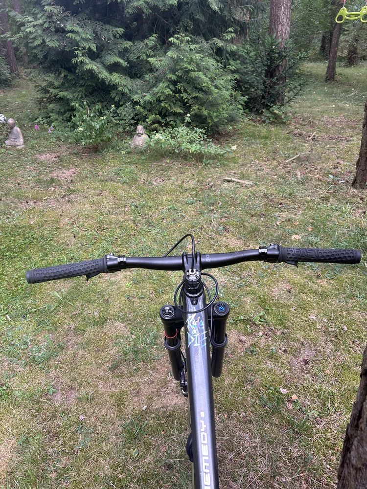 Trek Remedy 8 XT 2023 | Slopeduro | RockShox | XT | Rozmiar M