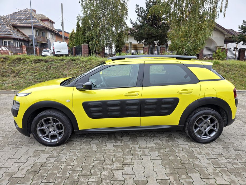 •1.6 HDI•2017•Śliczny Kolor•Sprowadzony•Opłacony•Bluetooth•Kamera•Navi