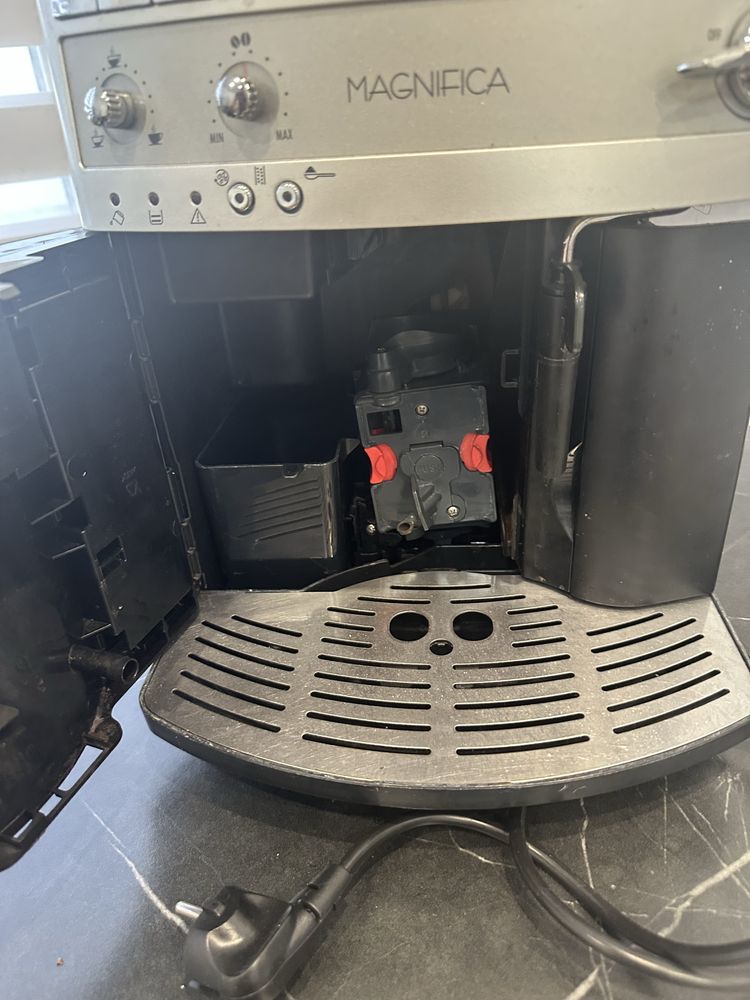 Delonghi Magnifica