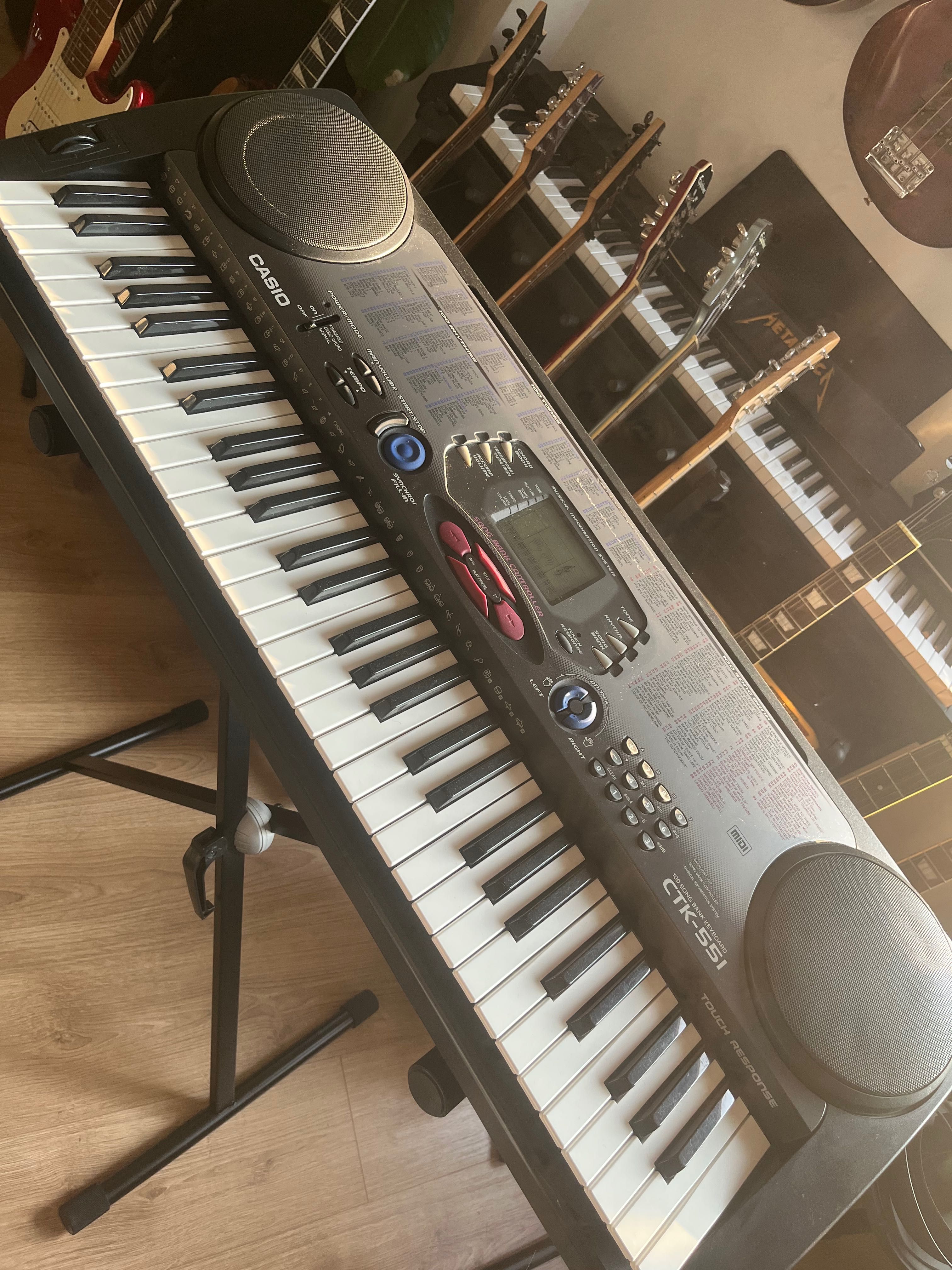 Cyfrowe Pianino Casio CTK-551 Keyboard Syntezator Dynamiczne Klawisze