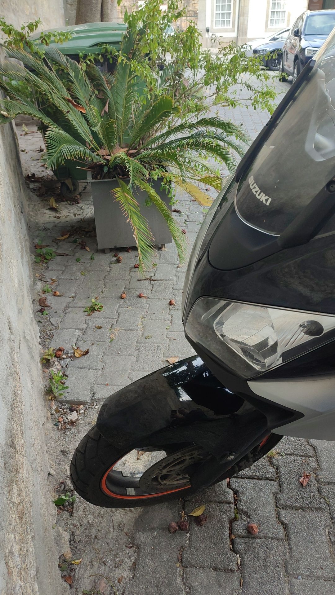 Vstrom 650, 2004