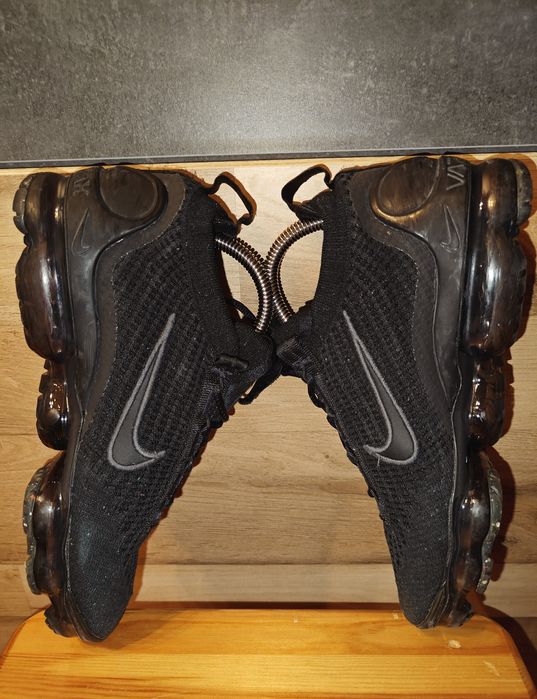 Damskie śliczne sneakersy Nike Air Vapormax 2021 rozmiar 38.5 stan BDB