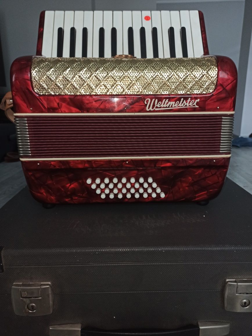 Akordeon Weltmeister 32 basy