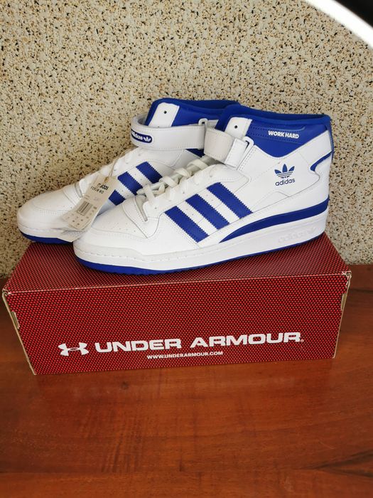 Кроссовки ADIDAS, состояние новой