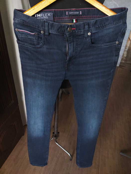Джинсы Tommy Hilfiger jeans USA w30, W32 stretch navy.
