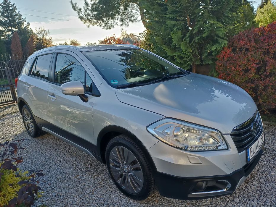 Suzuki SX4 S-Cross 1.6 120KM! Automat! Keyless! Kamera cofania! Nawigacja! Bi-Ksenony!