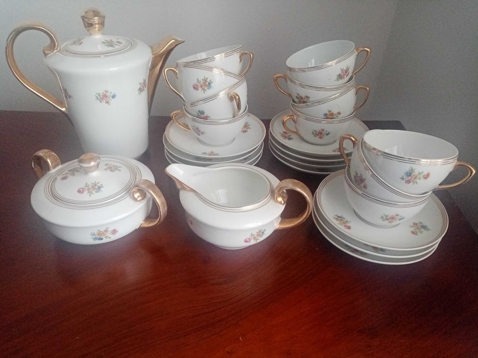Serviço de chá Vista Alegre 25 peças, nunca usado