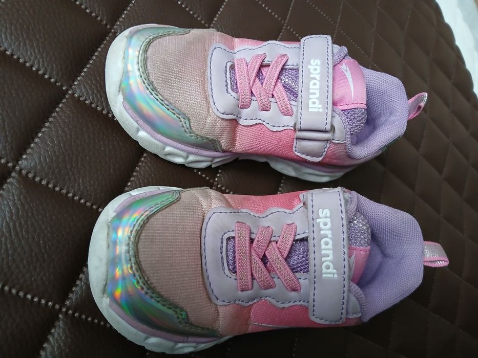 Sprandi Buty Sportowe Świecą  Zadbane r.28