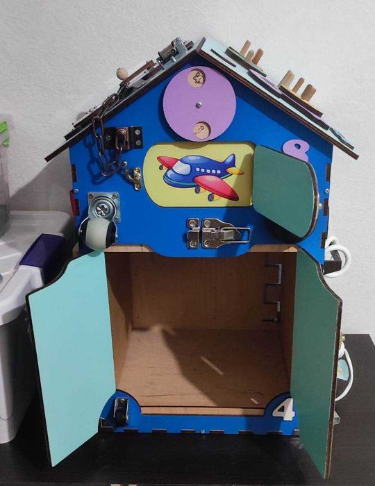 Продам Бізібудинок