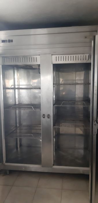 Vendo arca frigorífico muito bom estado a trabalhar muito bem
