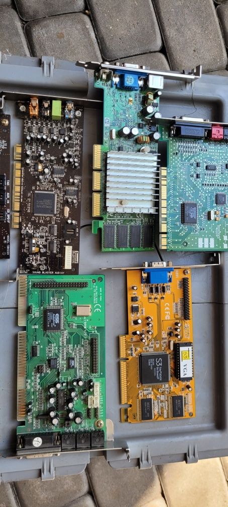 Retro części. Pentium 2, ram, karty, zasilacze itp.