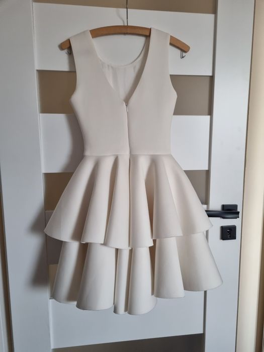 Biała sukienka, jak nowa, xs