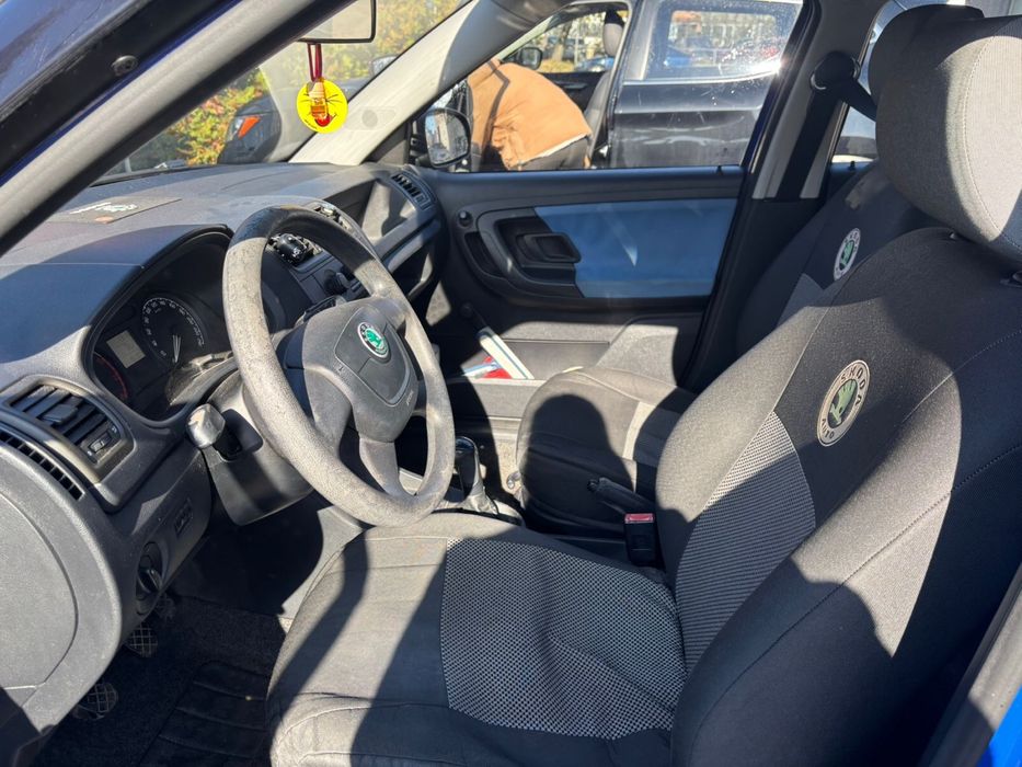 Продам skoda fabia 2009