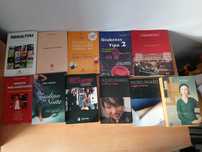 Livros de vários estilos literários