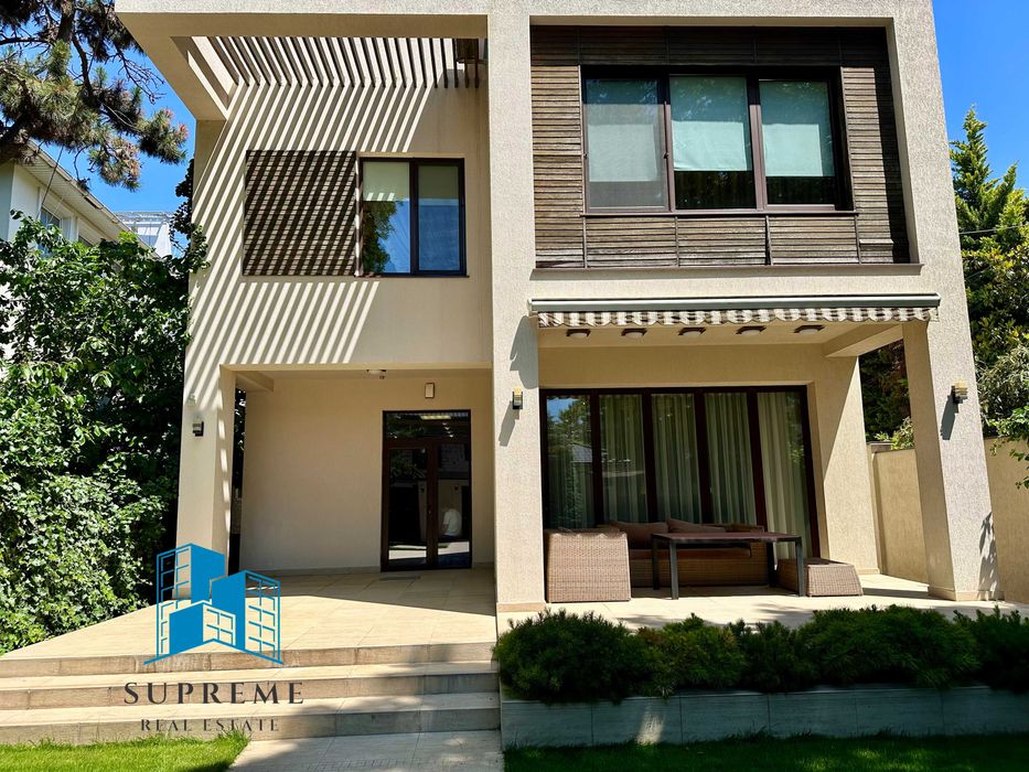 Дом VIP уровня морская сторона Французский бульвар