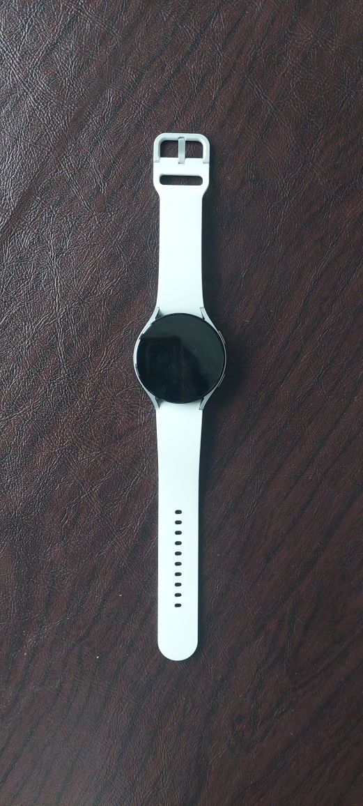 Смарт годинник Samsung Galaxy Watch 5