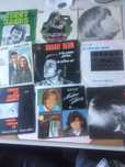 Lote de 220 discos variados e muito antigos