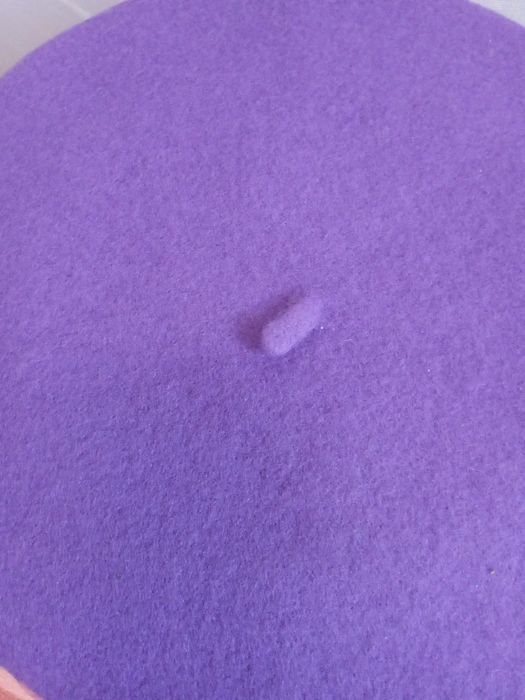 Берет жіночий. Вовна.