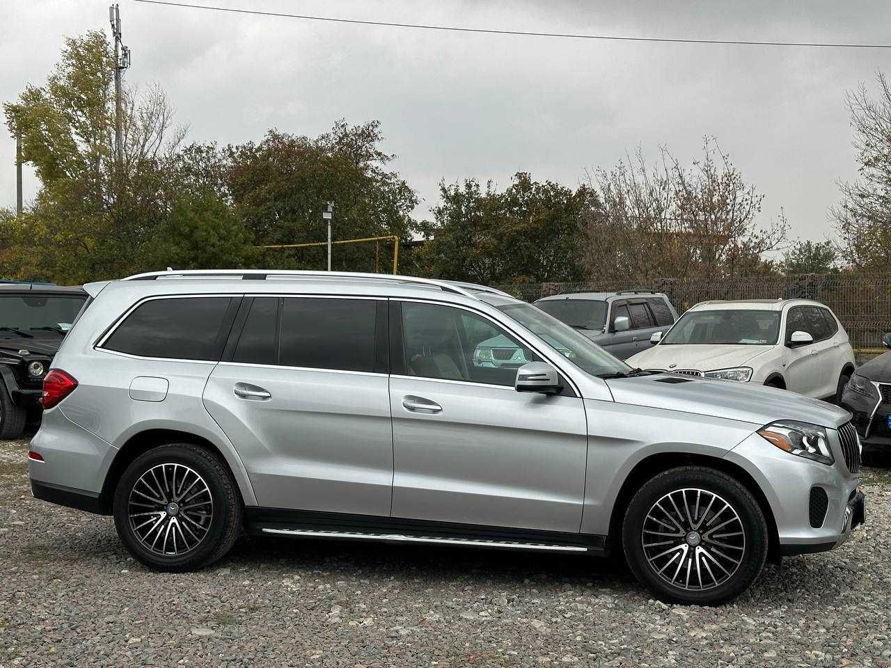 Авто Mercedes-Benz GLS-Class 2017