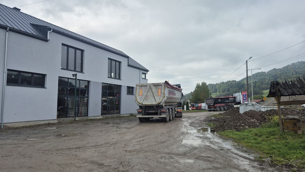 Wynajmę budynek, hala sklep magazyn biura