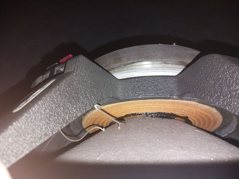 Продам динамики сабвуфера JBL 2241HPL