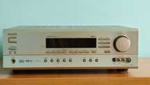 Amplituner Onkyo TX-SR501E