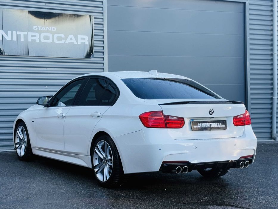 BMW 328 i Auto Pack M