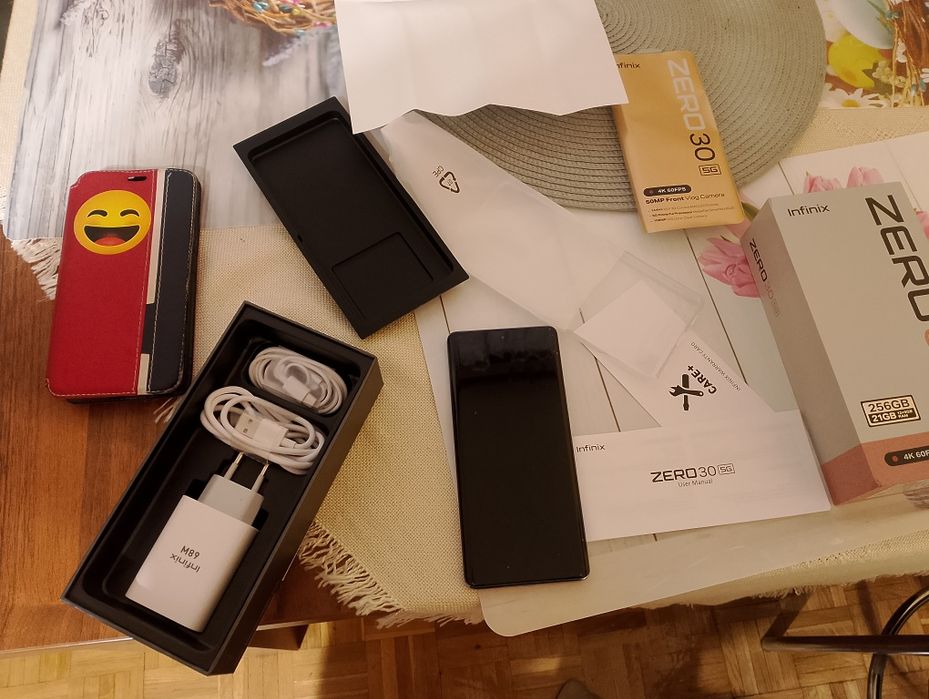 INFINIX ZERO 30 5G 12/256 GB fantasy purple