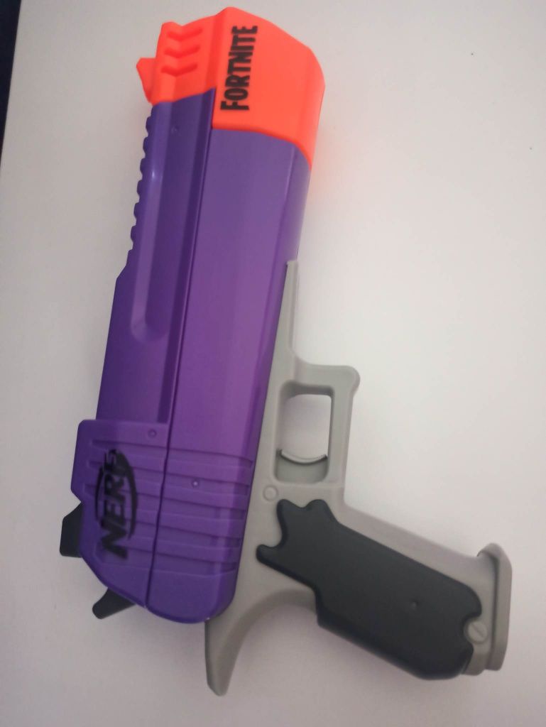 NERF pistolet Fortnite