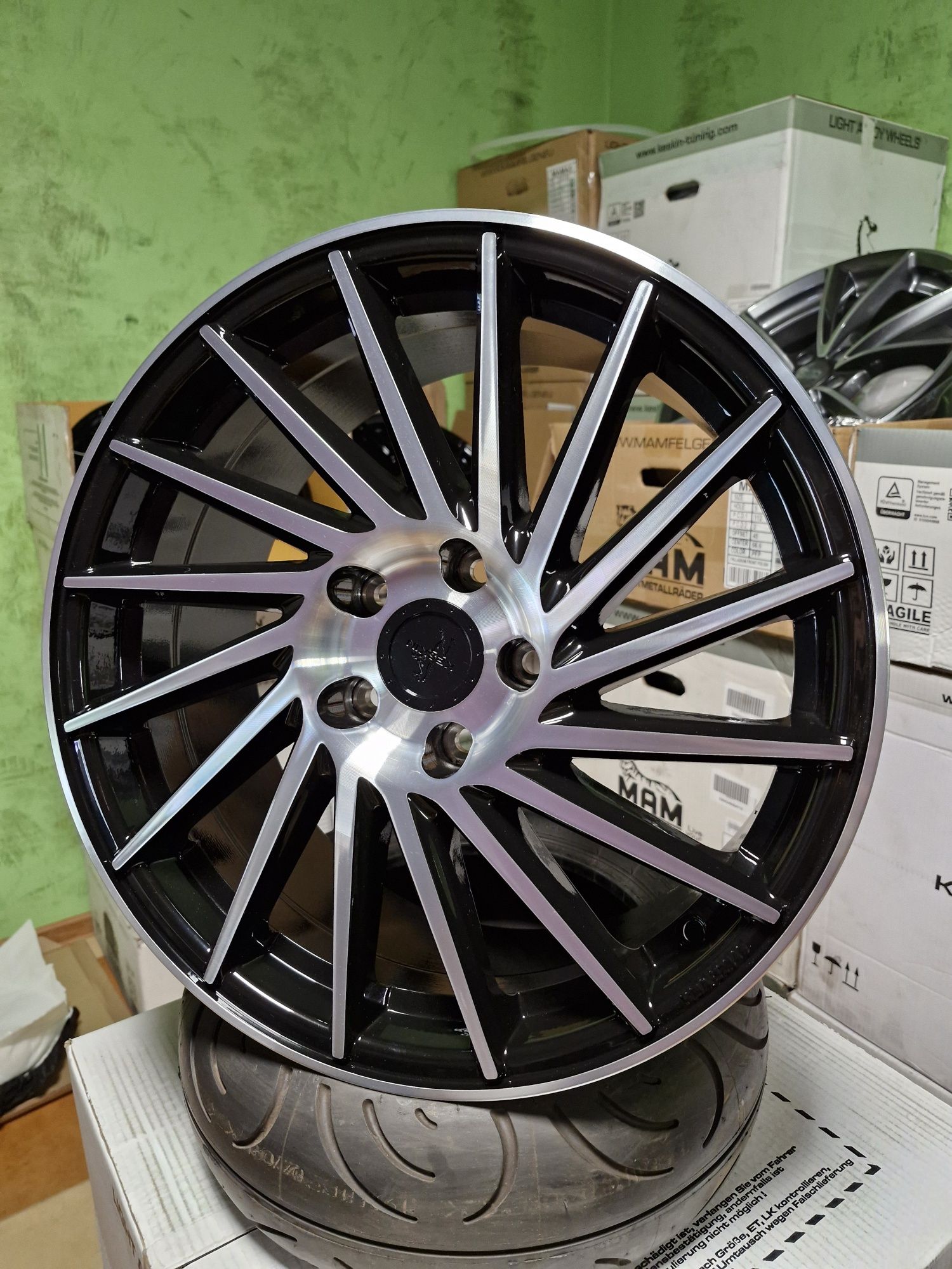 Felgi aluminiowe 18" 5x114,3 Reno Nissan Kia Mazda Toyota KESKIN