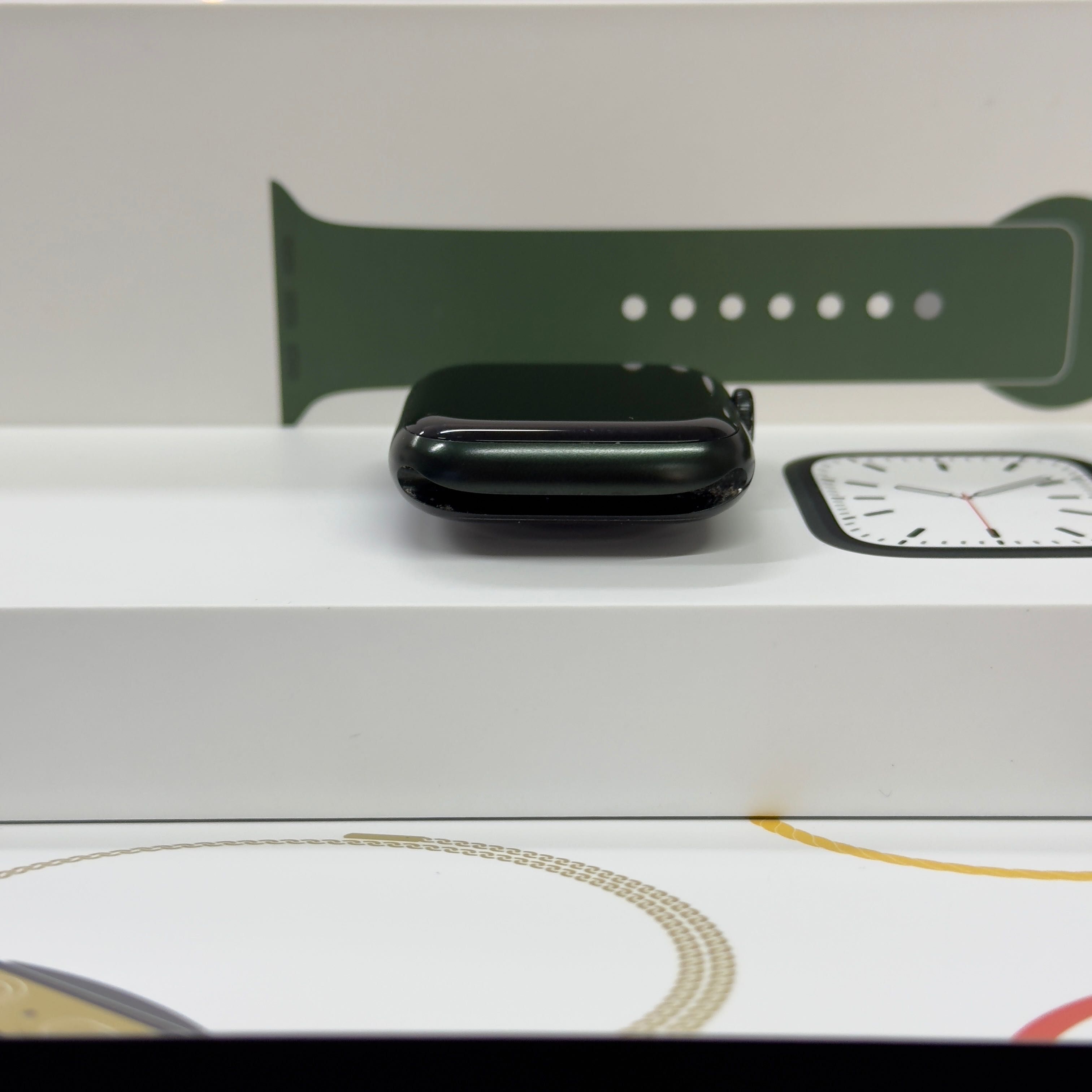 Apple Watch Series 7 45 mm green Магазин / Гарантія