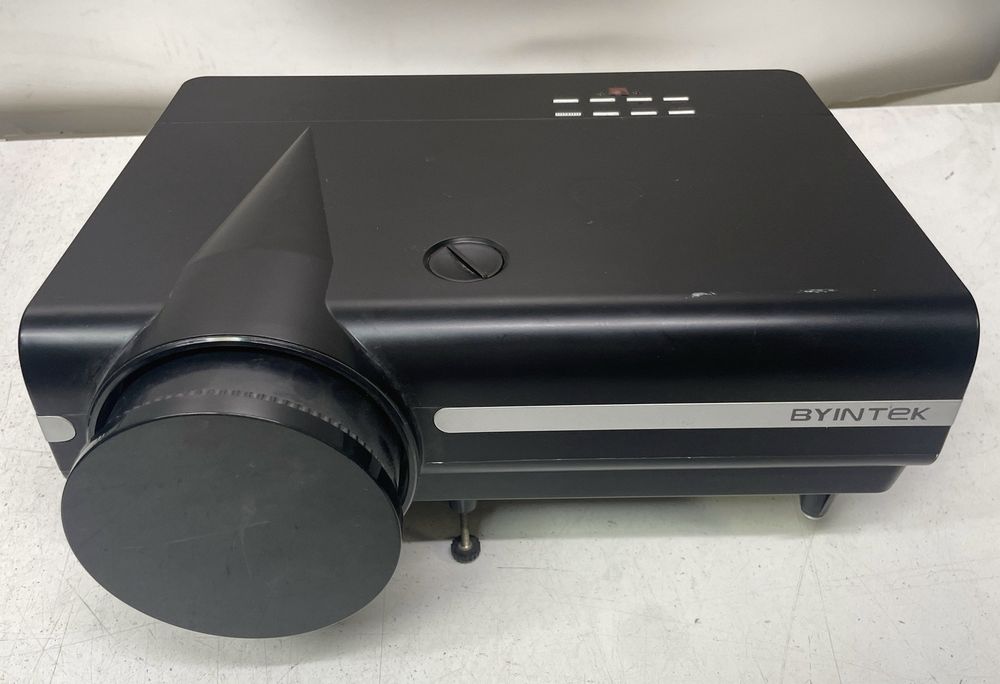 Мультимедийный проектор BYINTEK BT96Plus Android 6.0, 6000 люмен