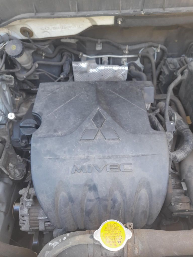 Części do Mitsubishi ASX rok 2012  1.6 benzyna
