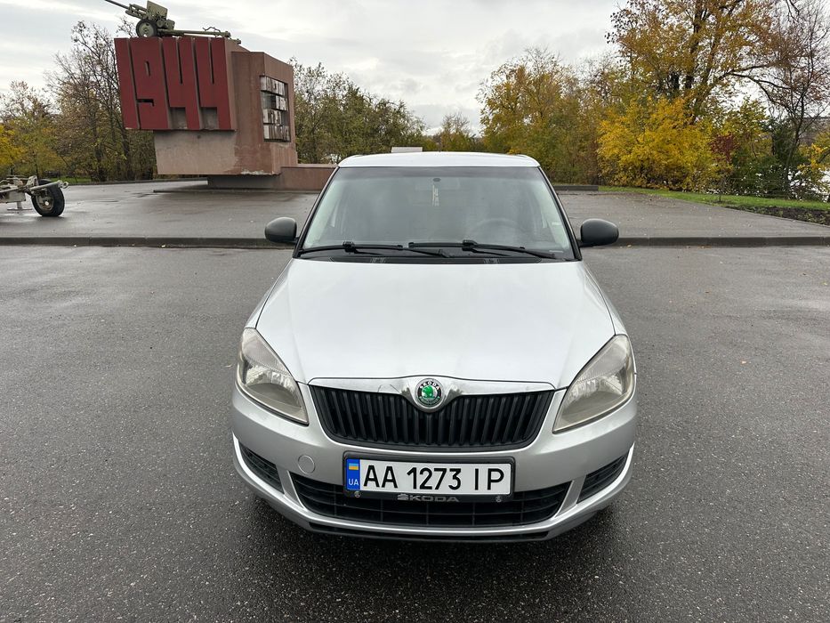 Продам Skoda Fabia 2014 1.4 gaz/benz