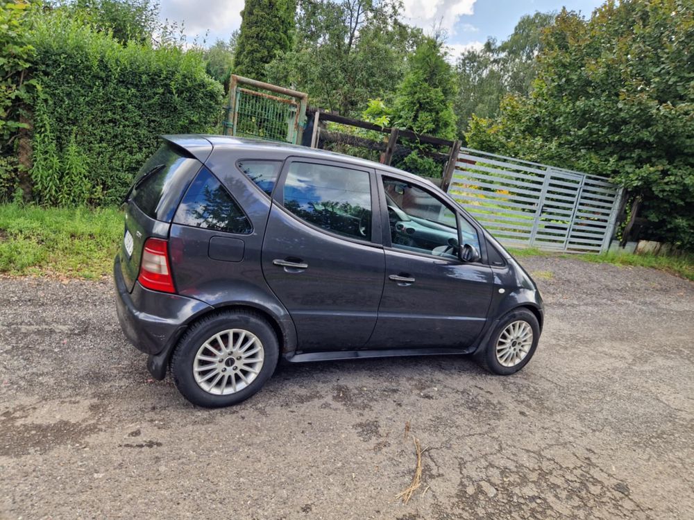 Mercedes a Classa 1999r Długie Opłaty