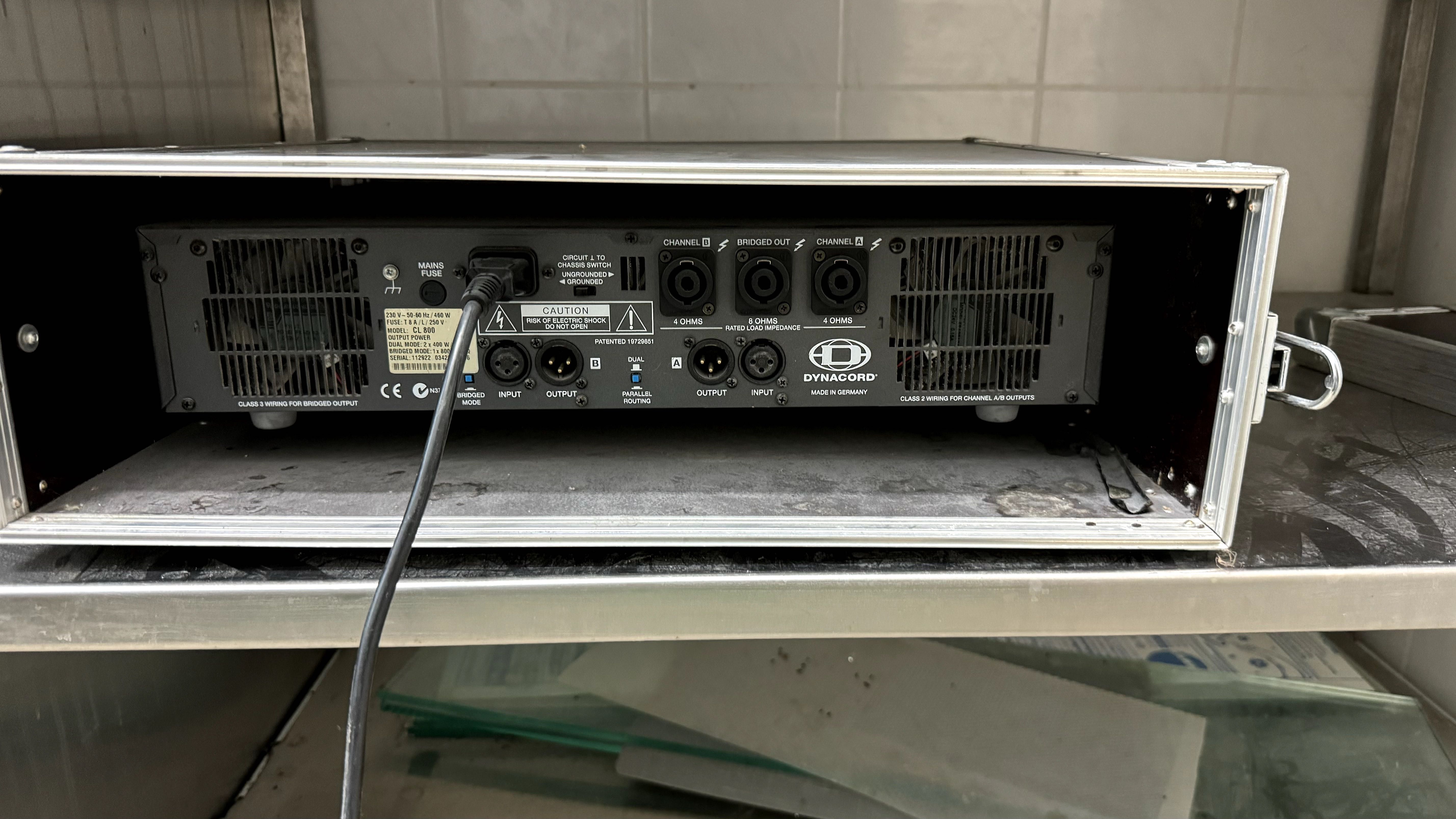 Zestaw Wzmacniacz Dynacord CL-800 + Głośniki CP12-3 200W
