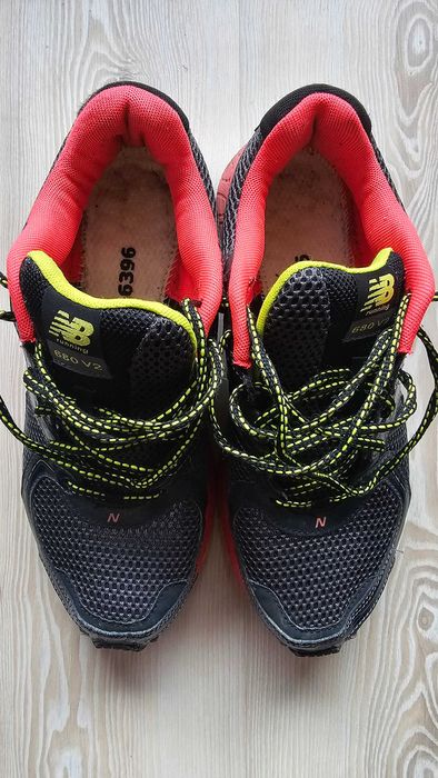 Buty sportowe New Balance 680 v2 EU 41,5 US 10, UK 8, 27 cm