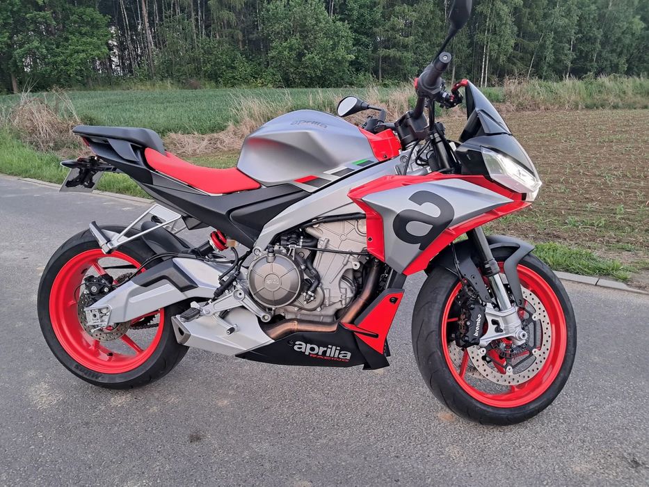 Aprilia Tuono Aprilia Tuono 660 bardzo zadbana niski przebieg tylko 4867km
